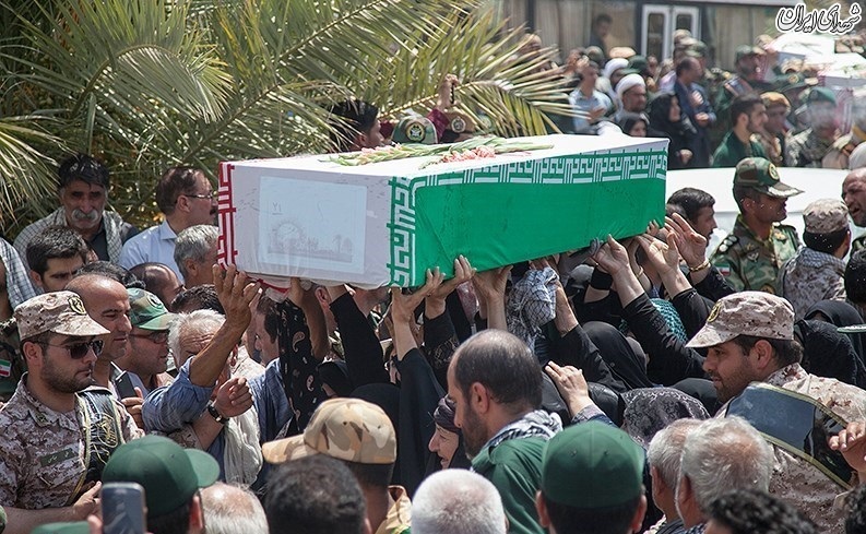 ورود پیکر مطهر 60 شهید دفاع مقدس از مرز خسروی ورود پیکر مطهر 60 شهید دفاع مقدس از مرز خسروی