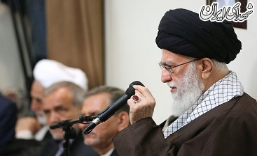 روایتی از تشکیل اتاق جنگ اقتصادی توسط رهبر انقلاب روایتی از تشکیل اتاق جنگ اقتصادی توسط رهبر انقلاب