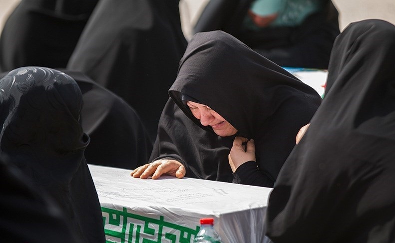 ورود پیکر ۷۵ شهید دفاع مقدس از مرز شلمچه ورود پیکر ۷۵ شهید دفاع مقدس از مرز شلمچه