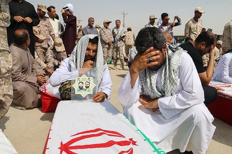 ورود پیکر ۷۵ شهید دفاع مقدس از مرز شلمچه ورود پیکر ۷۵ شهید دفاع مقدس از مرز شلمچه