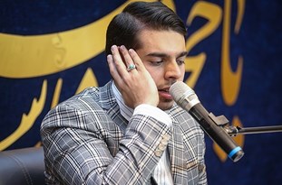 ماجرای هدیه انگشتر توسط رهبر انقلاب به 2 قاری ماجرای هدیه انگشتر توسط رهبر انقلاب به 2 قاری