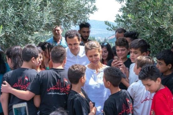 دیدار بشار اسد و همسرش با مجروحان و فرزندان شهدا دیدار بشار اسد و همسرش با مجروحان و فرزندان شهدا