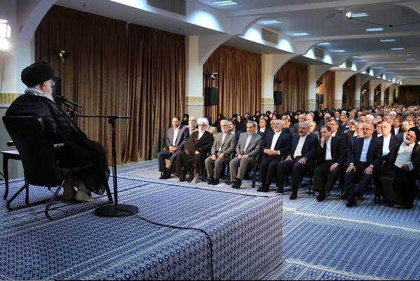 دیدار وزیر و مسئولان وزارت خارجه با رهبر انقلاب دیدار وزیر و مسئولان وزارت خارجه با رهبر انقلاب