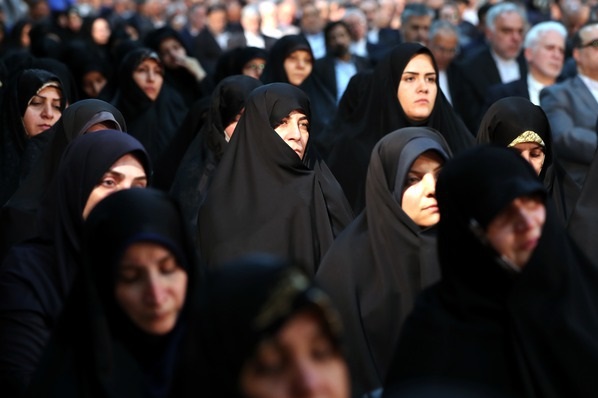 دیدار وزیر و مسئولان وزارت خارجه با رهبر انقلاب دیدار وزیر و مسئولان وزارت خارجه با رهبر انقلاب