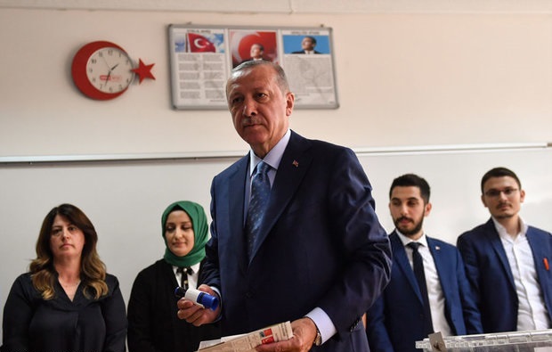 نتایج انتخابات ترکیه:اردوغان بار دیگر رئیس جمهور شد نتایج انتخابات ترکیه:اردوغان بار دیگر رئیس جمهور شد