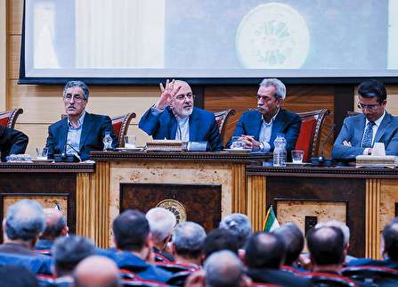 ظریف: رویترز روزی ۵۰ دروغ علیه اقتصاد ایران میسازد