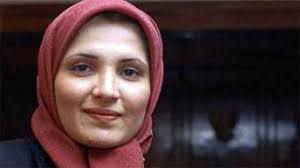 توسط مامورین پلیس: دستگیری هنگامه شهید در کیش توسط مامورین پلیس: دستگیری هنگامه شهید در کیش