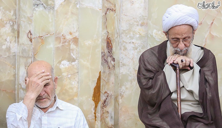 علامه مصباح در بزرگداشت مرحوم حسینی + عکس