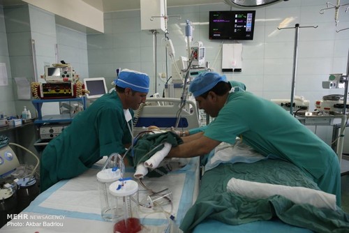 جراحی قلب کودک 15 ماهه در بیمارستان شهید مدرس جراحی قلب کودک 15 ماهه در بیمارستان شهید مدرس