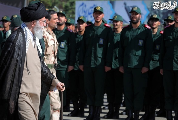 مراسم دانش‌آموختگی دانشجویان دانشگاه امام حسین(ع)