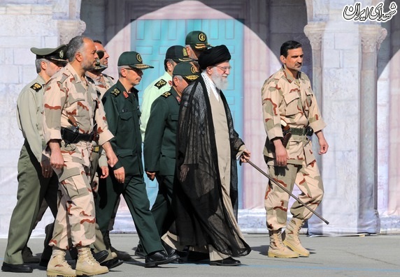 مراسم دانش‌آموختگی دانشجویان دانشگاه امام حسین(ع)