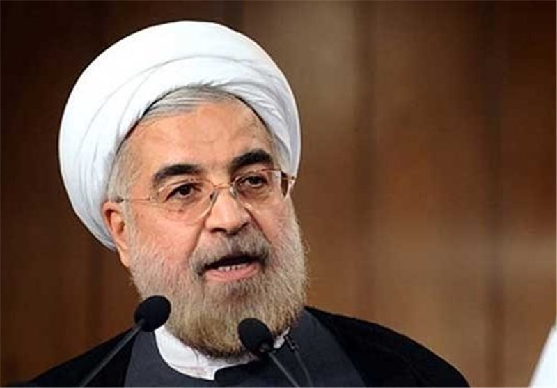 حسن روحانی: امروز در برابر آمریکا مذاکره کردن معنایی جز تسلیم ندارد حسن روحانی: امروز در برابر آمریکا مذاکره کردن معنایی جز تسلیم ندارد