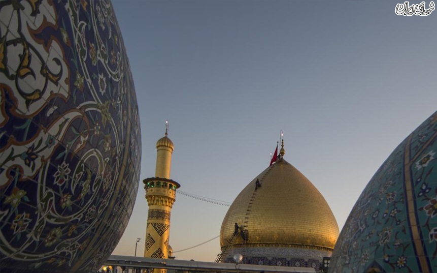غبارروبی گنبد حرم مطهر حضرت قمر بنی هاشم(ع)