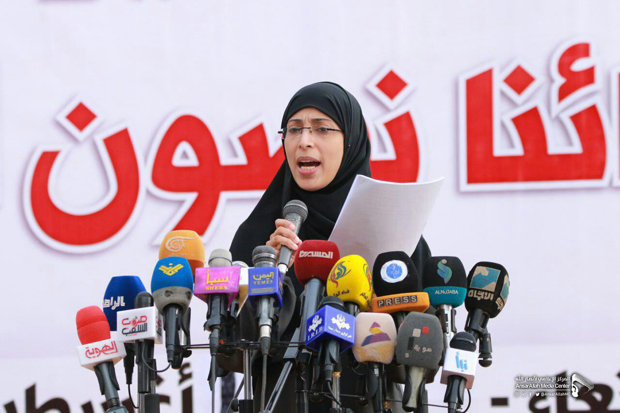 آن زن فاسد را میبینند و این زنان مجاهد را نه + تصاویر آن زن فاسد را میبینند و این زنان مجاهد را نه + تصاویر