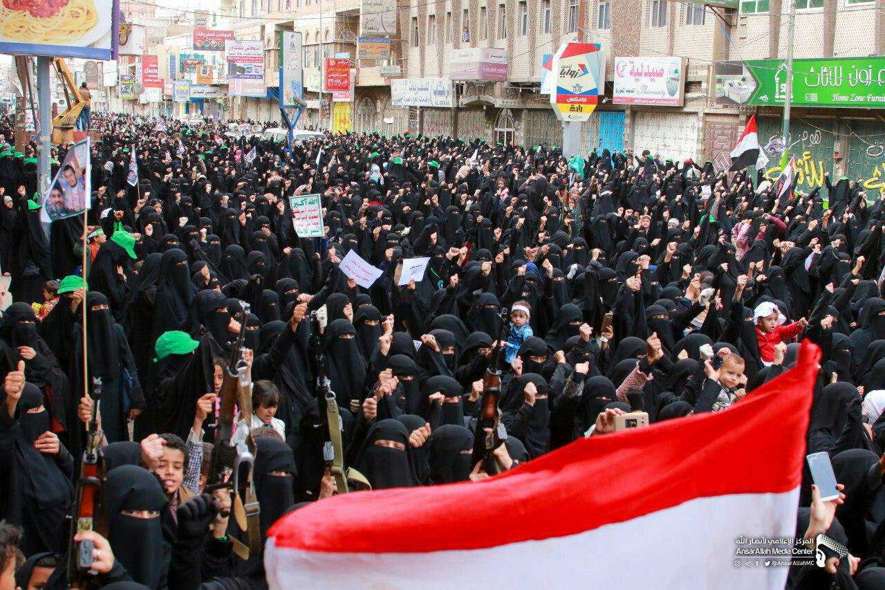 آن زن فاسد را میبینند و این زنان مجاهد را نه + تصاویر آن زن فاسد را میبینند و این زنان مجاهد را نه + تصاویر