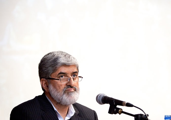 کاش امثال علی مطهری ادبیات اقتصاد را میفهمیدند کاش امثال علی مطهری ادبیات اقتصاد را میفهمیدند