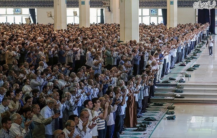 حاشیه های نماز جمعه تهران نوزدهم مرداد ماه