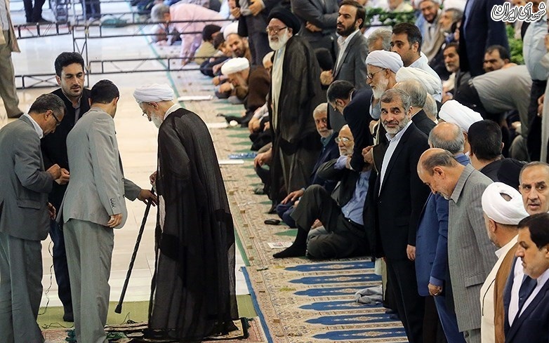 حاشیه های نماز جمعه تهران نوزدهم مرداد ماه