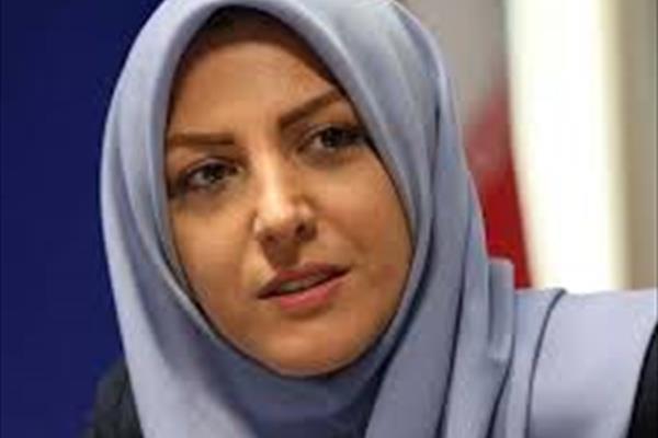 انتقاد گوینده شبکه خبر از رفتار مردم در بحران اقتصادی انتقاد گوینده شبکه خبر از رفتار مردم در بحران اقتصادی