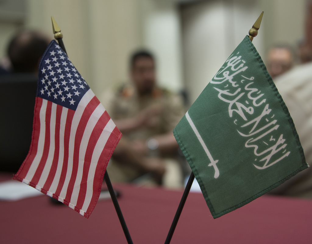 واشنگتن پست: آمریکا به حمایت از جنگ یمن پایان دهد