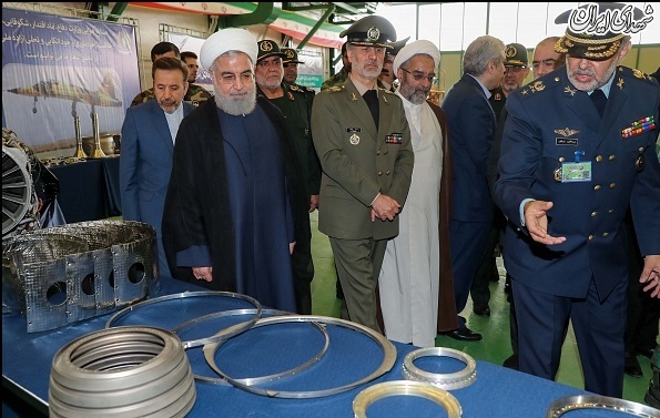 رونمایی از نخستین هواپیمای جنگنده ایرانی رونمایی از نخستین هواپیمای جنگنده ایرانی