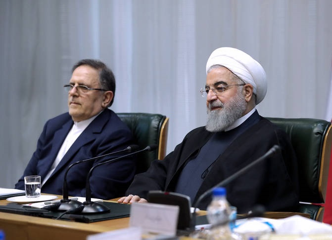 تقدیر از عامل مشکلات به جای عزل و عذرخواهی! تقدیر از عامل مشکلات به جای عزل و عذرخواهی!