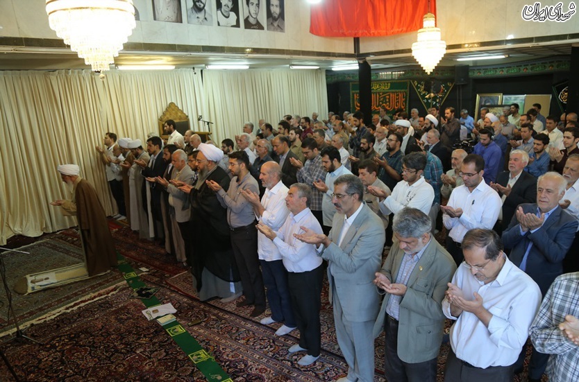 اقامه نماز عید سعید قربان به امامت آیت‌الله جوادی آملی