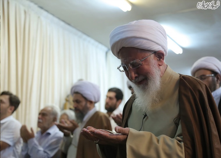 اقامه نماز عید سعید قربان به امامت آیت‌الله جوادی آملی