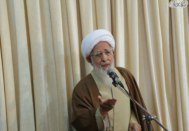 اقامه نماز عید سعید قربان به امامت آیت‌الله جوادی آملی