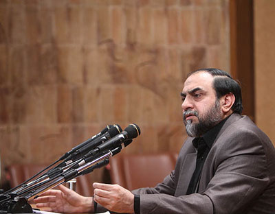 مخاطب بنده آیات مکارم و نوری نبودند/فضاسازی اخیر کاری بود که از تهران هدایت و در قم اجرا... مخاطب بنده آیات مکارم و نوری نبودند/فضاسازی اخیر کاری بود که از تهران هدایت و در قم اجرا...