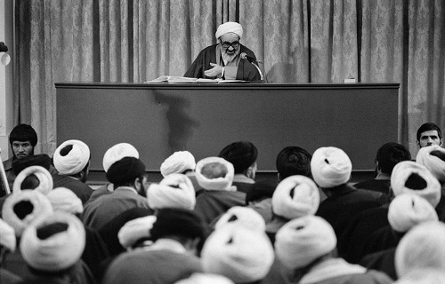 علل فرمان تاریخی امام در برخورد با منافقین/منافقینی که با هیئت عفو منتظری آزاد شده و... علل فرمان تاریخی امام در برخورد با منافقین/منافقینی که با هیئت عفو منتظری آزاد شده و...