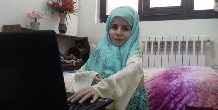 فرزانه هستم با 200 استخوان شکسته و شاغل + عکس فرزانه هستم با 200 استخوان شکسته و شاغل + عکس