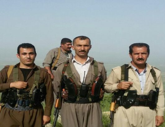 غمخواری یک بازیگر برای تروریست های کومله؟! + عکس غمخواری یک بازیگر برای تروریست های کومله؟! + عکس