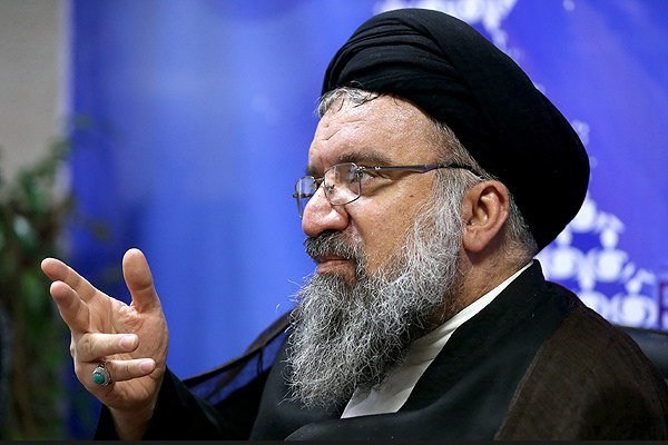 سبکهای غربی و لسآنجلسی در شأن مداحی نیست سبکهای غربی و لسآنجلسی در شأن مداحی نیست