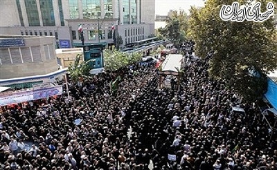 تشییع پیکر مطهر ۱۳۵ شهید دوران دفاع مقدس تشییع پیکر مطهر ۱۳۵ شهید دوران دفاع مقدس