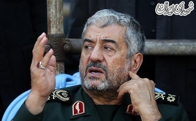 تشییع پیکر مطهر ۱۳۵ شهید دوران دفاع مقدس تشییع پیکر مطهر ۱۳۵ شهید دوران دفاع مقدس