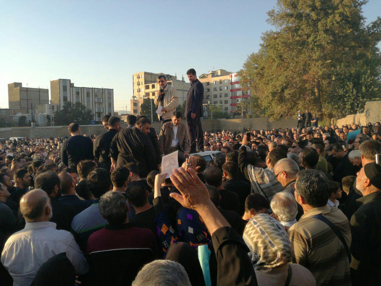 احمدی نژاد: پول نیست؟ من می دانم کجاست + عکس احمدی نژاد: پول نیست؟ من می دانم کجاست + عکس
