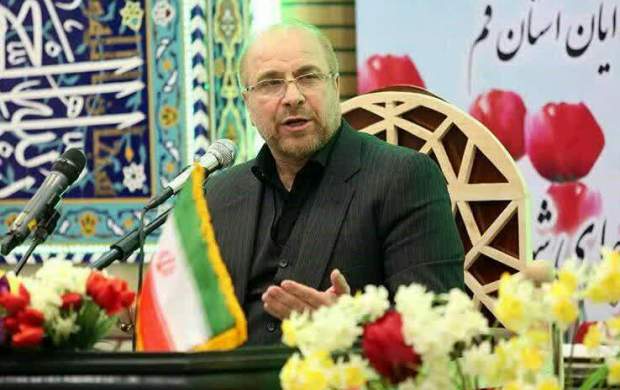 عمده مشکلات اقتصادی ناشی از سوء مدیریت است عمده مشکلات اقتصادی ناشی از سوء مدیریت است