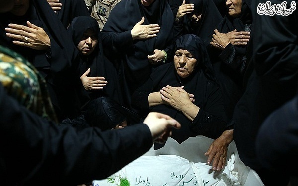 وداع با پیکر مطهر شهید مدافع حرم، علی اصغر الیاسی