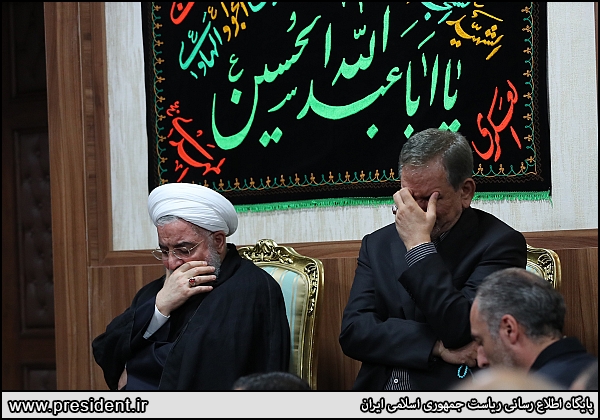عزاداری حضرت اباعبدالله الحسین (ع) با حضور روحانی عزاداری حضرت اباعبدالله الحسین (ع) با حضور روحانی