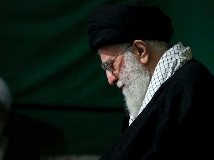 نظر رهبر معظم انقلاب درباره استفاده از علم در عزاداری نظر رهبر معظم انقلاب درباره استفاده از علم در عزاداری