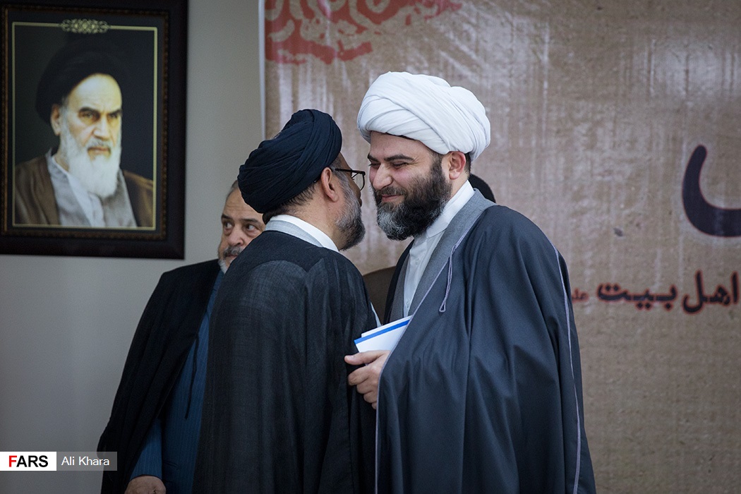رهبر انقلاب به رئیس جدید سازمان تبلیغات چه گفتند؟ رهبر انقلاب به رئیس جدید سازمان تبلیغات چه گفتند؟