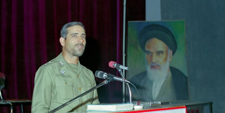 بنی صدر با شنیدن گزارش من از آبادان غش کرد! بنی صدر با شنیدن گزارش من از آبادان غش کرد!