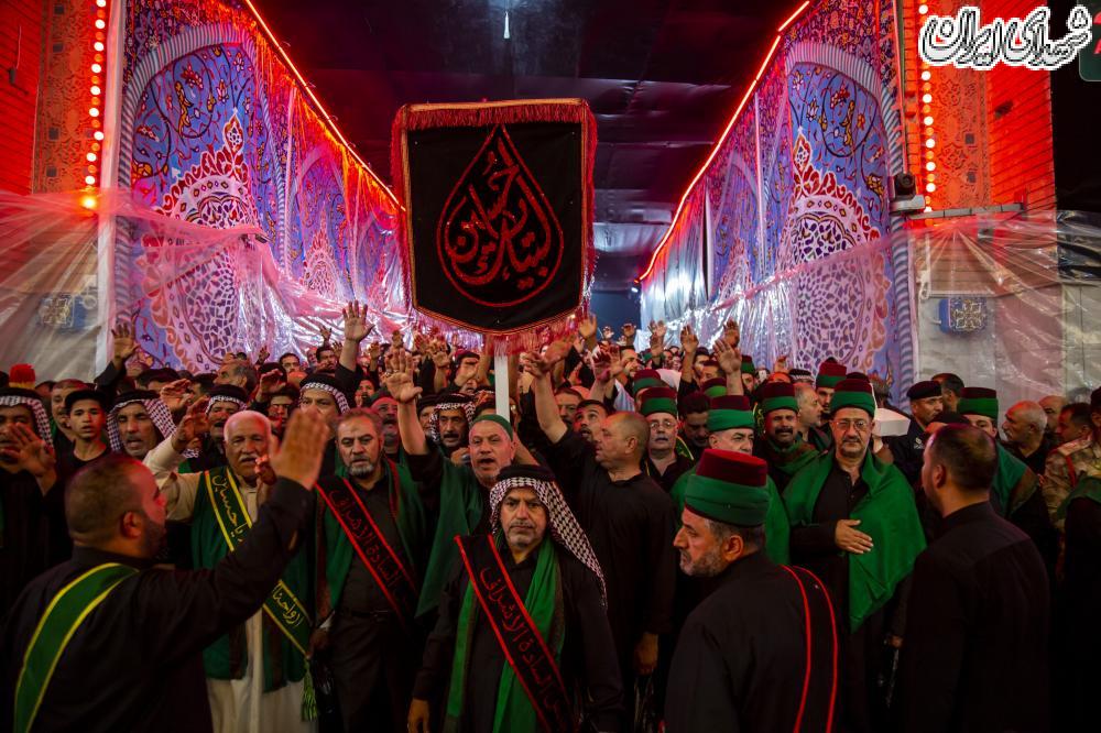 دسته عزاداری سادات حسینی در حرم سید الشهدا(ع)