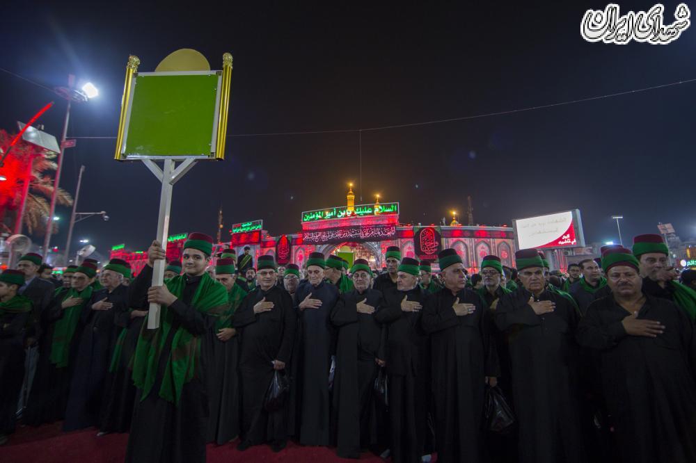دسته عزاداری سادات حسینی در حرم سید الشهدا(ع)