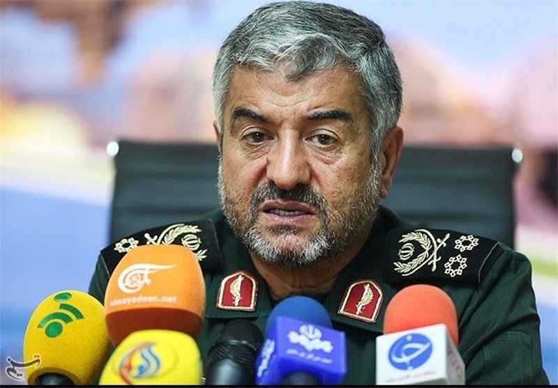 حمایت صهیونیستها از منافقان و سلطنتطلبان برای ایجاد ناامنی در ایران حمایت صهیونیستها از منافقان و سلطنتطلبان برای ایجاد ناامنی در ایران