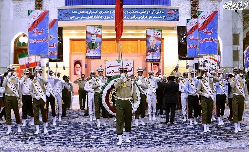 تجدید میثاق رئیس و کارکنان عقیدتی سیاسی ارتش با امام راحل