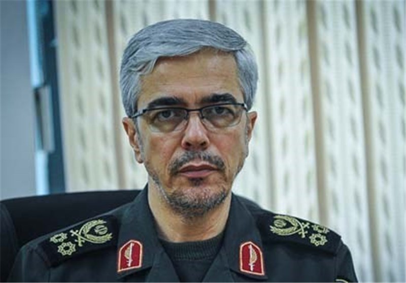 تماس تلفنی سرلشکر باقری با فرمانده ارتش پاکستان تماس تلفنی سرلشکر باقری با فرمانده ارتش پاکستان