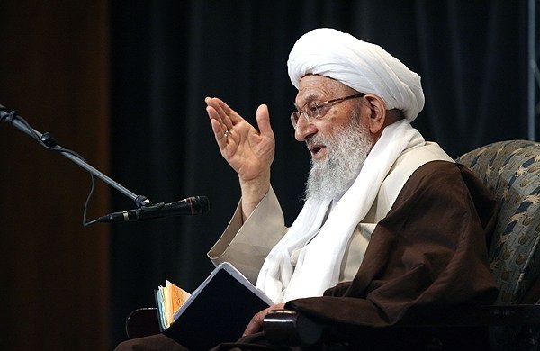 روایت آیتالله مهدوی کنی از لجاجت منتظری در برابر نصیحتهای امام(ره) روایت آیتالله مهدوی کنی از لجاجت منتظری در برابر نصیحتهای امام(ره)