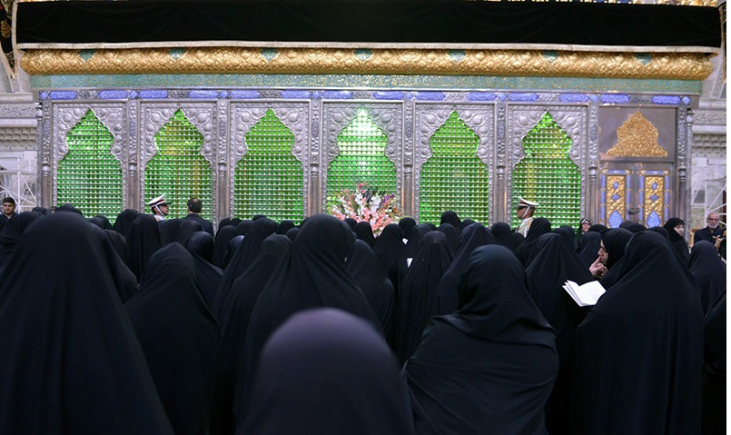 تجدید میثاق مادران و همسران شهدا با آرمان های امام شهیدان تجدید میثاق مادران و همسران شهدا با آرمان های امام شهیدان